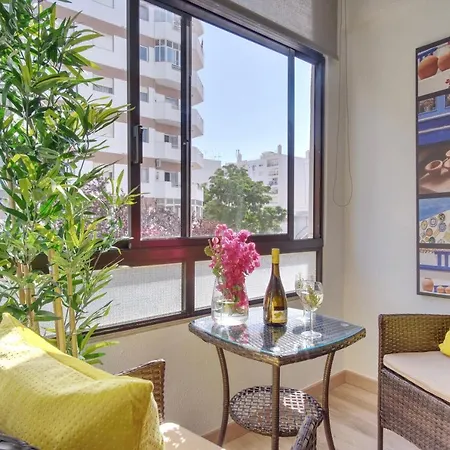 Avenida T2 Quarteira