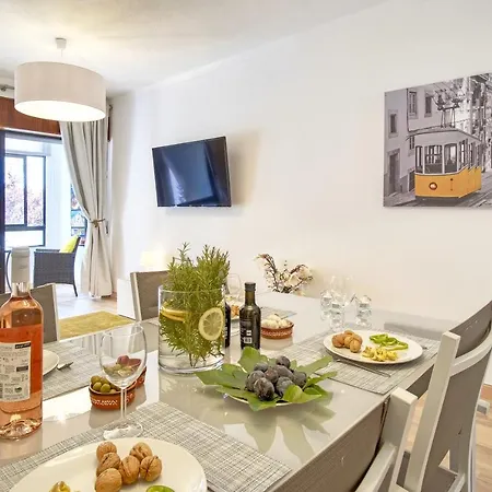 Apartment Avenida T2 Quarteira