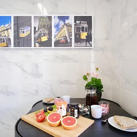 Apartment Avenida T2 *